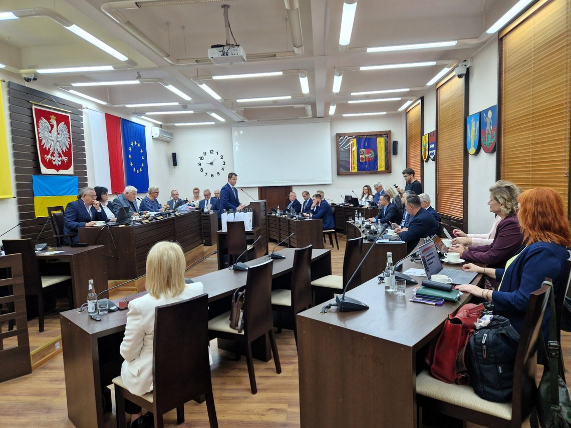 Sesja Rady Powiatu Dzierżoniowskiego