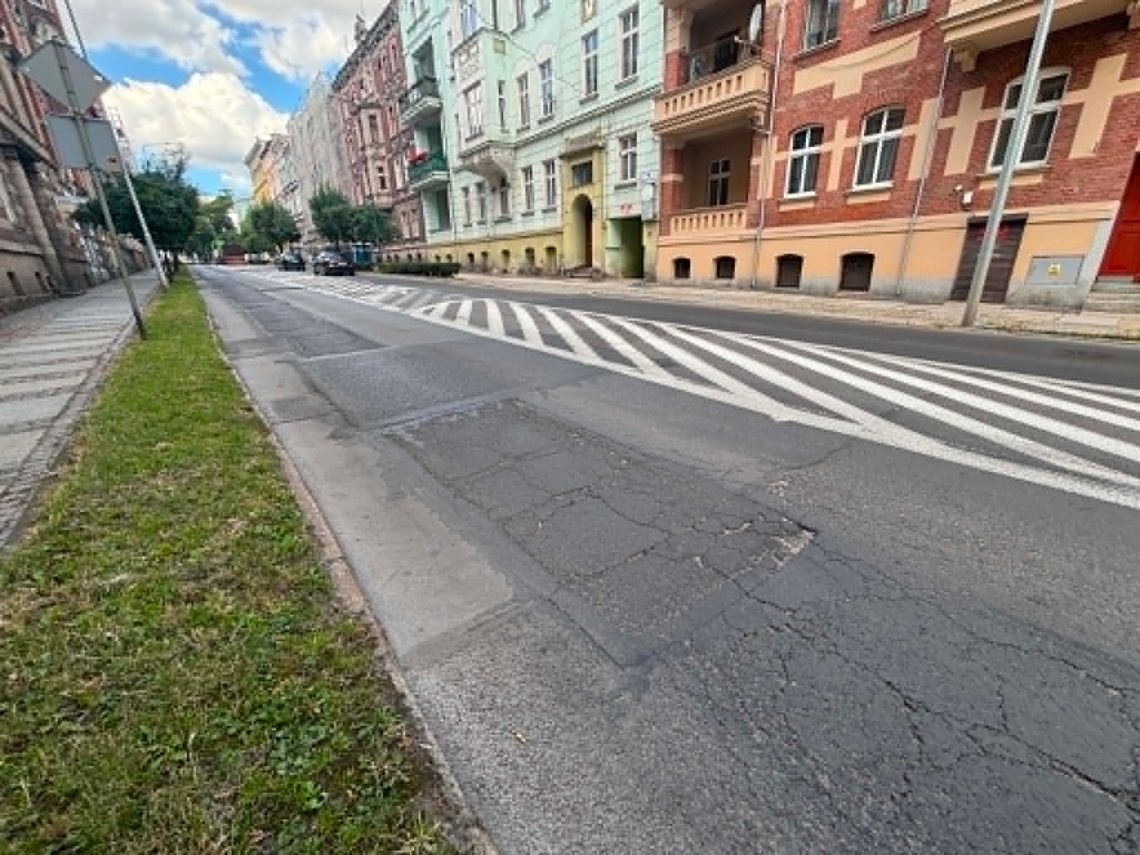 Siedem ofert na przebudowę ul. Bolesława Chrobrego Siedem ofert na przebudowę ul. Bolesława Chrobrego