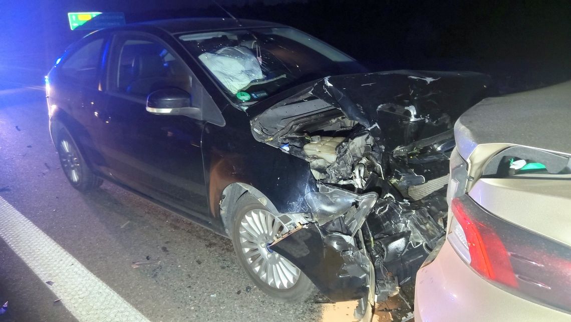 Sieniawka. Zderzenie Forda z Toyotą Sieniawka. Zderzenie Forda z Toyotą