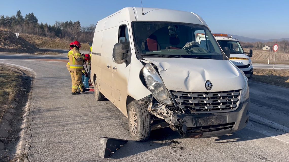 Sieniawka, zderzenie Reno z Subaru