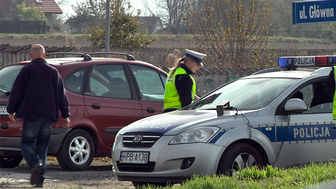 SPOKOJNE ŚWIĘTA NA CMENTARZACH I DROGACH POWIATU SPOKOJNE ŚWIĘTA NA CMENTARZACH I DROGACH POWIATU