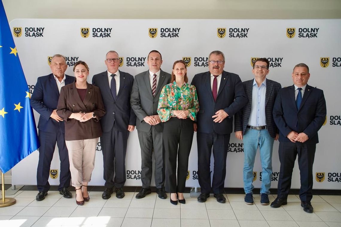 Stradomia Wierzchnia najpiękniejszą wsią Dolnego Śląska Stradomia Wierzchnia najpiękniejszą wsią Dolnego Śląska