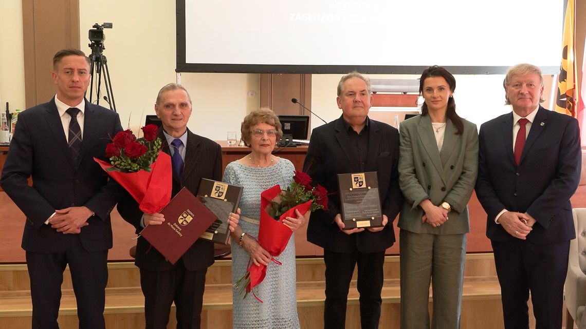 Świdnica ma nowych Zasłużonych dla Miasta: Za nami majowa sesja Rady Miejskiej Świdnica ma nowych Zasłużonych dla Miasta: Za nami majowa sesja Rady Miejskiej