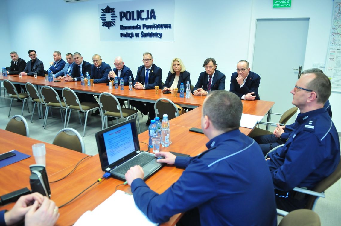 Świdnica: Roczna odprawa służbowa funkcjonariuszy podsumowująca działalność jednostki w minionym roku