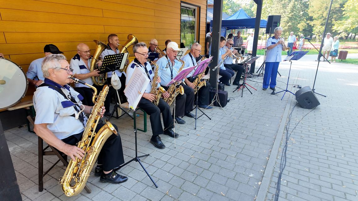 Święto Wojska Polskiego w Bielawie: Piknik w Parku Miejskim Święto Wojska Polskiego w Bielawie: Piknik w Parku Miejskim