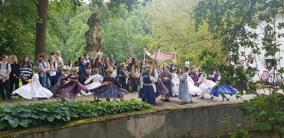 Świętojańskie tradycje po czesku. Ruszają zapisy na bezpłatny wyjazd Świętojańskie tradycje po czesku. Ruszają zapisy na bezpłatny wyjazd