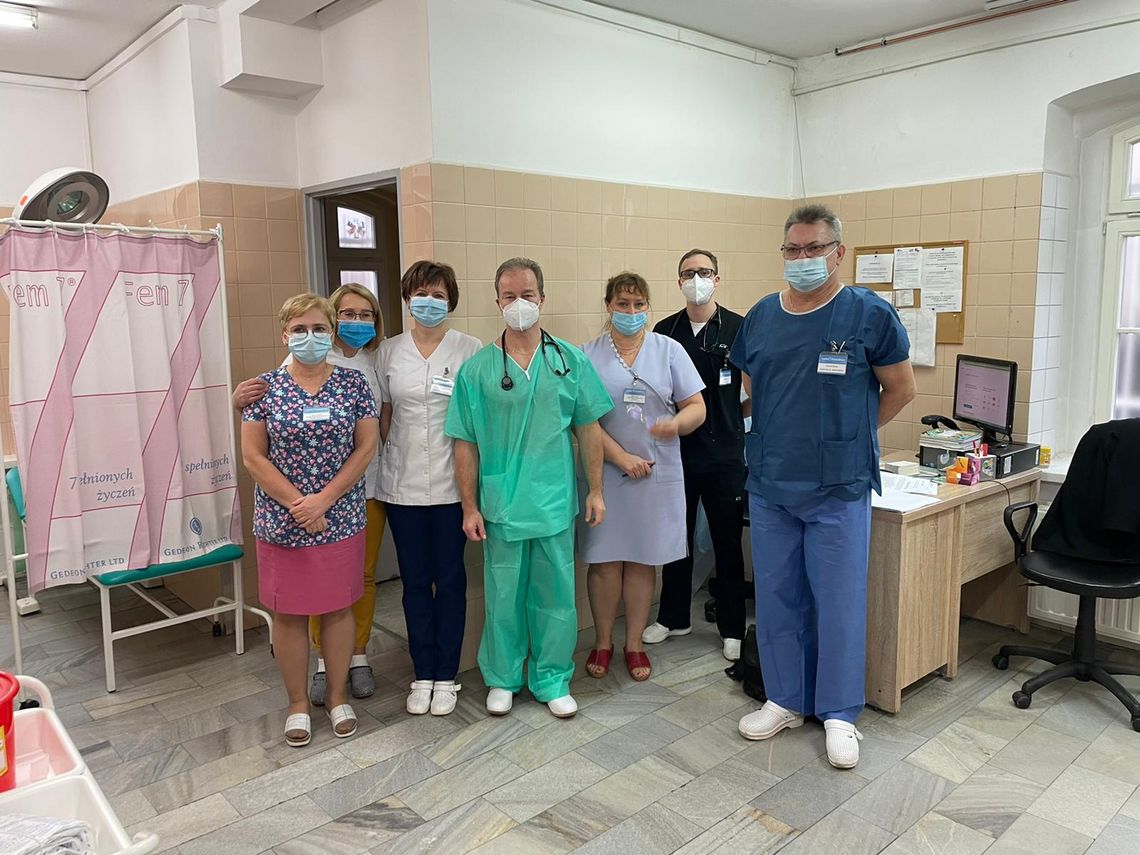 Szpital Powiatowy w Dzierżoniowie rozpoczął szczepienia przeciwko COVID-19