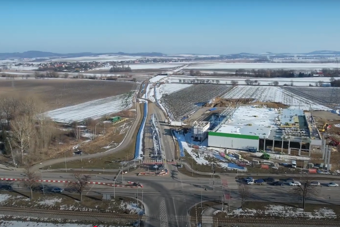 Tak wygląda budowa dwóch dużych inwestycji w Powiecie Dzierżoniowskim