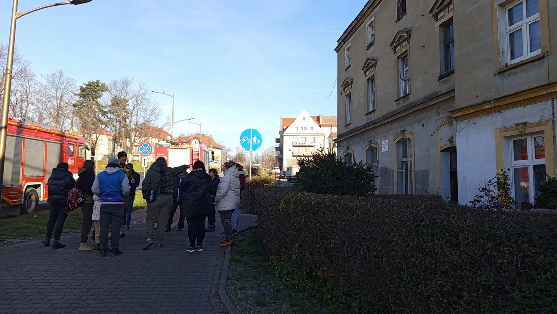 Tlenek węgla przyczyną ewakuacji kamienicy w Dzierżoniowie