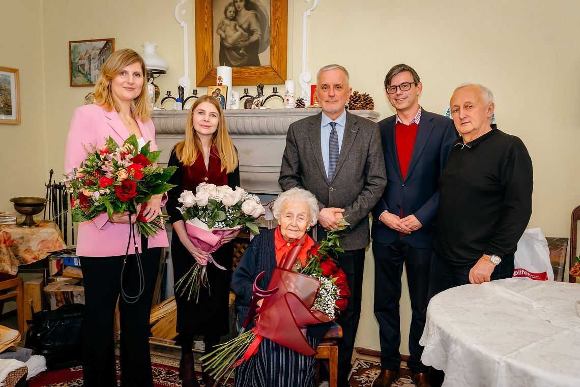 Urodziny zasłużonej dl miasta Wałbrzycha Dorothei Stempowskiej Urodziny zasłużonej dl miasta Wałbrzycha Dorothei Stempowskiej