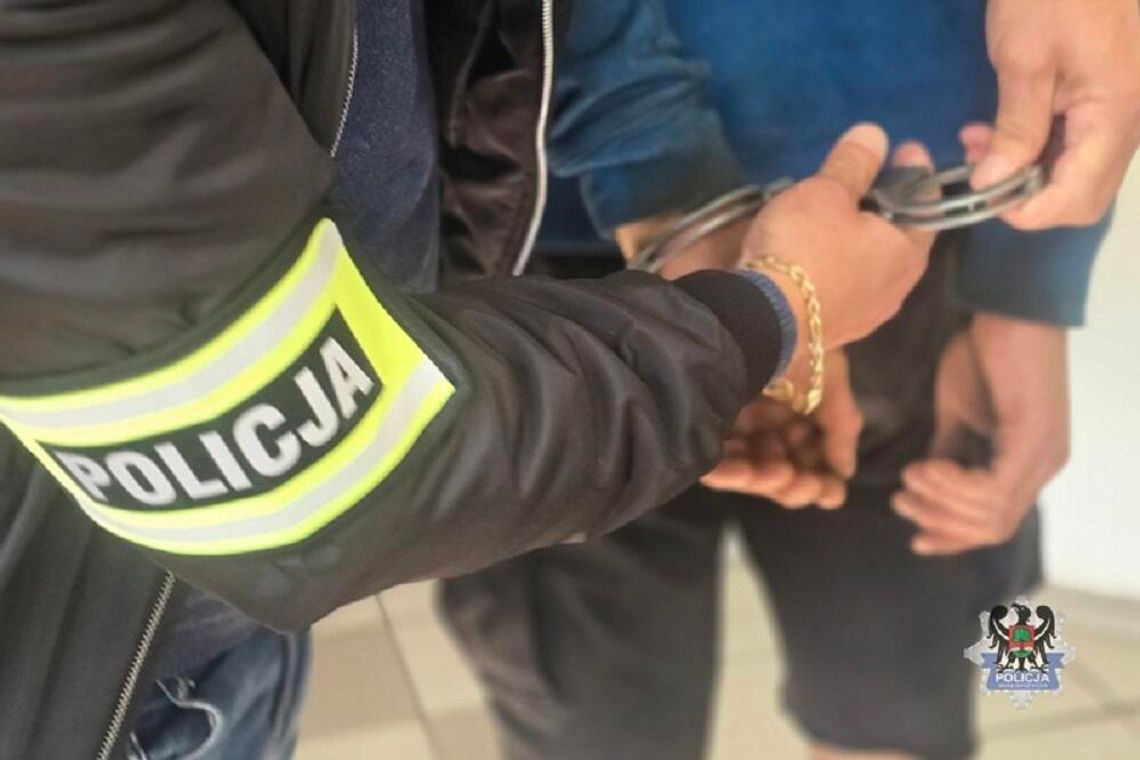 Wałbrzyscy policjanci zatrzymali złodziei kabli i odzyskali część skradzionego mienia