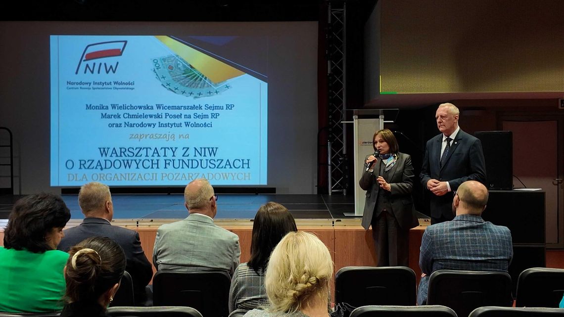 Warsztaty o Rządowych Funduszach dla NGO w Dzierżoniowie