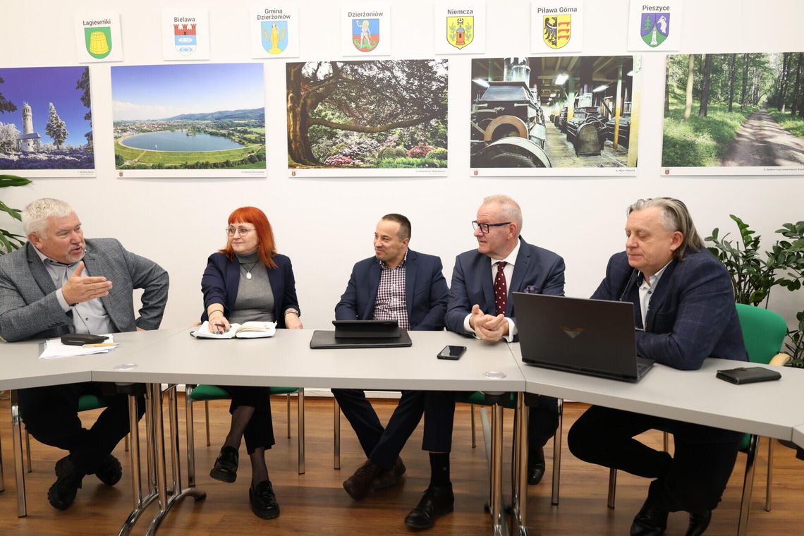 Ważna informacja dla mieszkańców Bielawy – projekt przebudowy ulicy Wolności w Bielawie