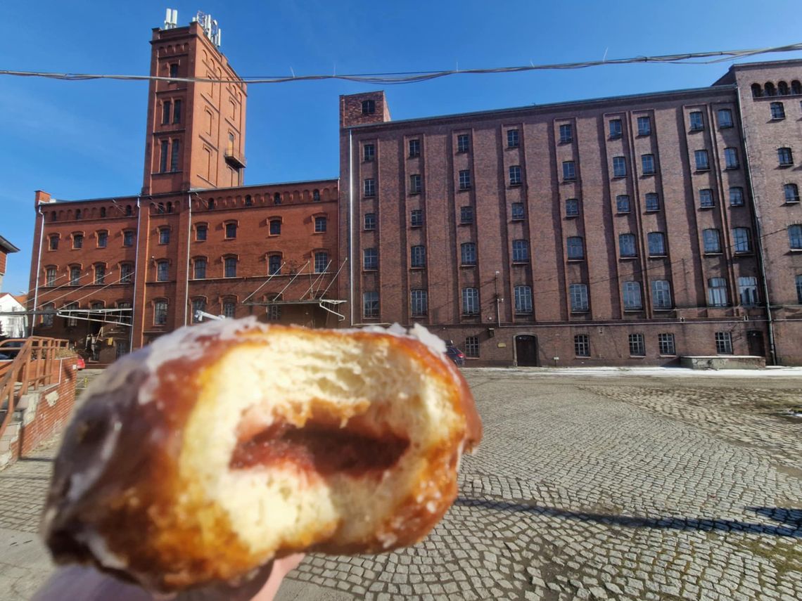 Wieczorne zwiedzanie Młyna Hilberta w Tłusty Czwartek