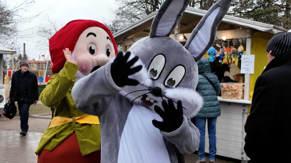 Wielkanocne tradycje w sercu miasta – Jarmark w Bielawie