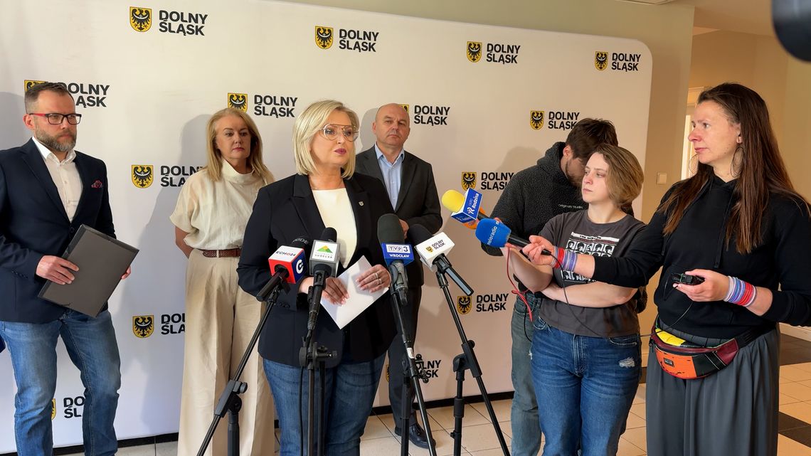 Wsparcie dla Centrów Pomocy Dzieciom na Dolnym Śląsku Wsparcie dla Centrów Pomocy Dzieciom na Dolnym Śląsku