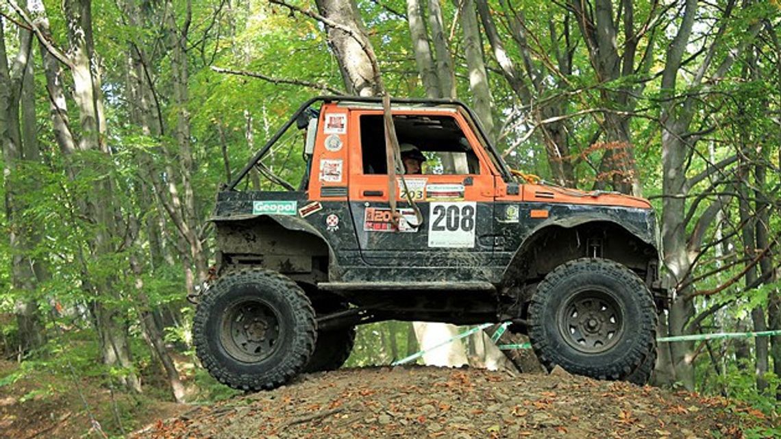 WYCZYNOWE MISTRZOSTWA OFF - ROAD ZAPRASZAJĄ WYCZYNOWE MISTRZOSTWA OFF - ROAD ZAPRASZAJĄ