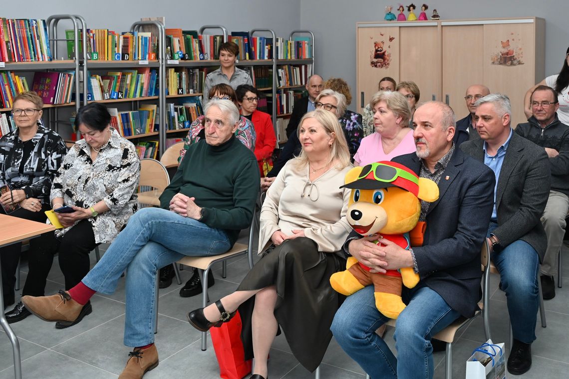Wyremontowana biblioteka w Stroniu Śląskim ponownie otworzyła swoje drzwi dla czytelników