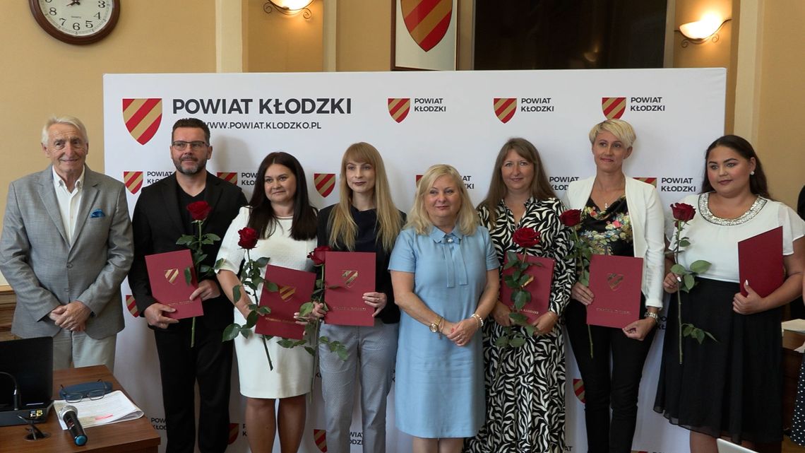 X Sesja Rady Powiatu Kłodzkiego X Sesja Rady Powiatu Kłodzkiego