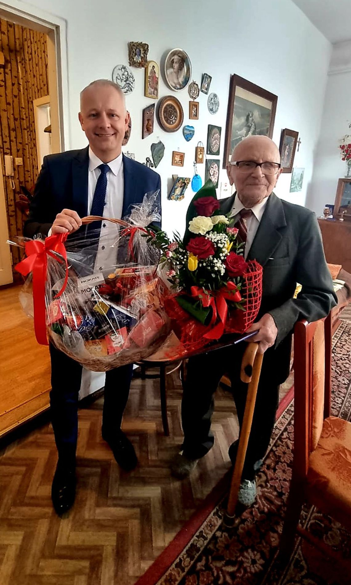 Z wizytą na urodzinach u bielawskiego 100-latka Z wizytą na urodzinach u bielawskiego 100-latka