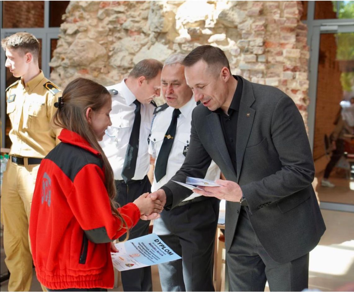 Za nami eliminacje wojewódzkie Ogólnopolskiego Turnieju Wiedzy Pożarniczej „Młodzież zapobiega pożarom” Za nami eliminacje wojewódzkie Ogólnopolskiego Turnieju Wiedzy Pożarniczej „Młodzież zapobiega pożarom”