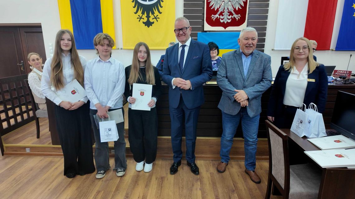 Za nami kwietniowa Sesja Rady Powiatu Dzierżoniowskiego