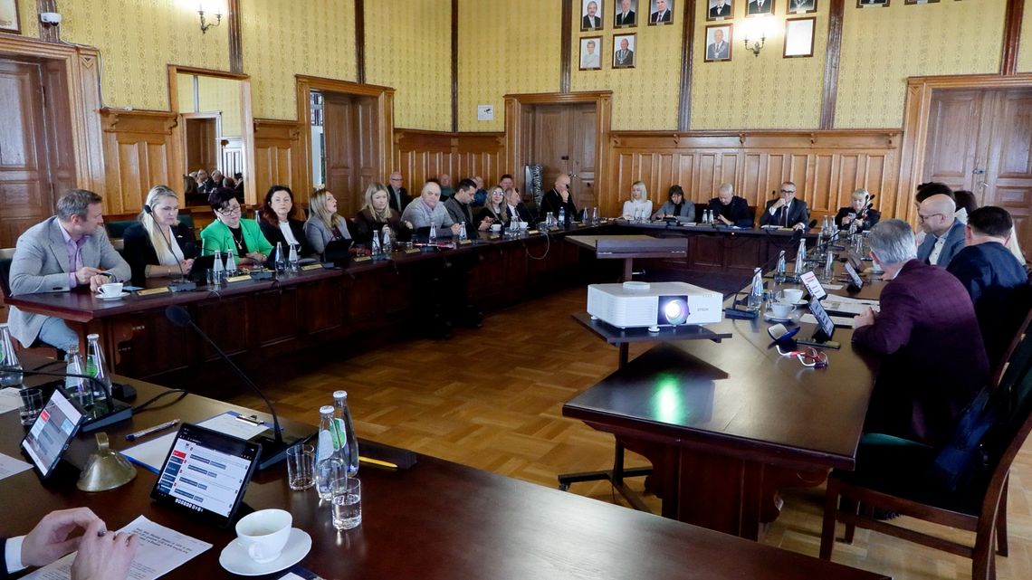 Za nami listopadowa Sesja Rady Miejskiej w Bielawie