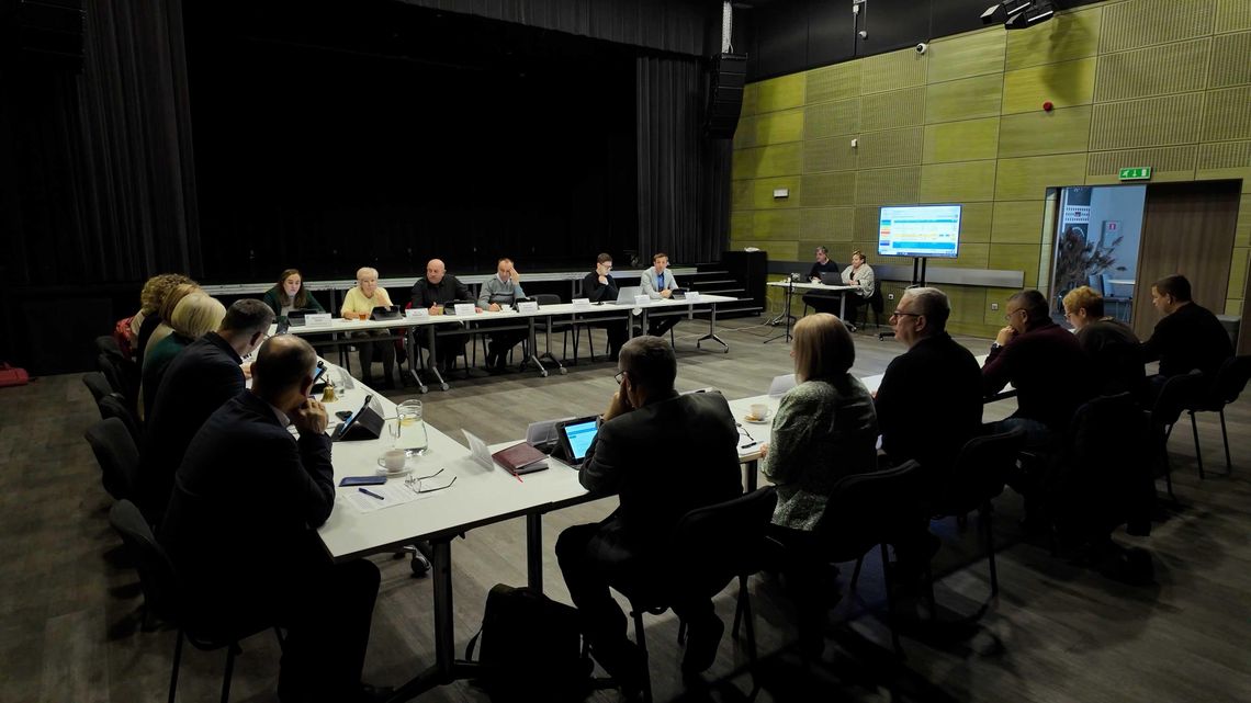 Za nami listopadowa sesja Rady Miejskiej w Pieszycach