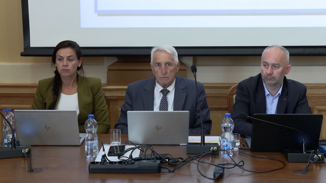 Za nami sesja absolutoryjna Rady Powiatu Kłodzkiego Za nami sesja absolutoryjna Rady Powiatu Kłodzkiego