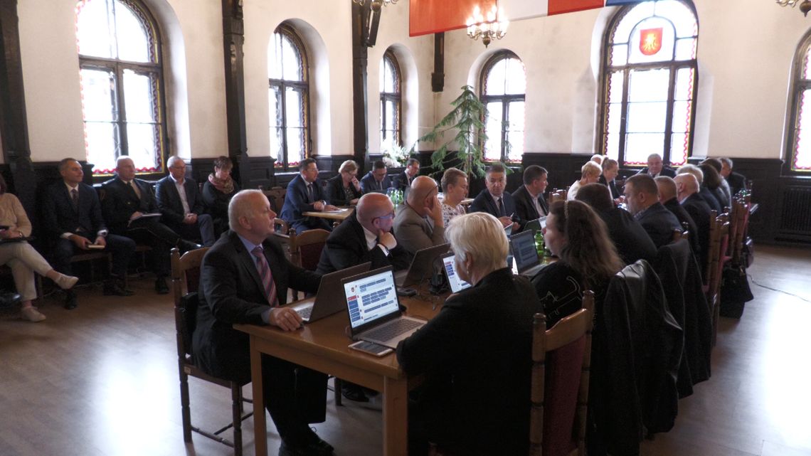 Za nami wrześniowa sesja Rady Miejskiej w Nowej Rudzie