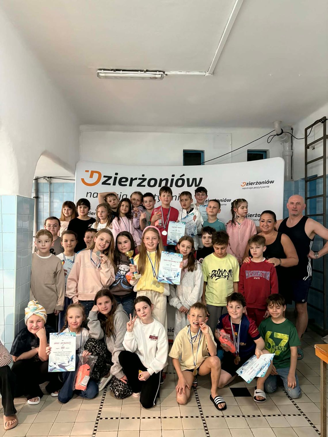 Za nami Zawody Pływackie Szkół Podstawowych klas I-III oraz klas IV-VIII.