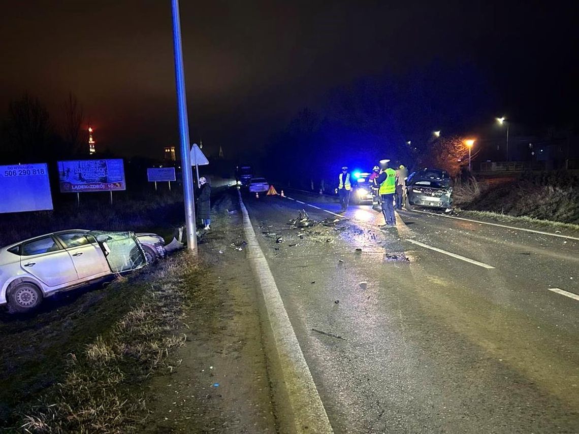 Ząbkowice Śl. Zderzenie osobówek