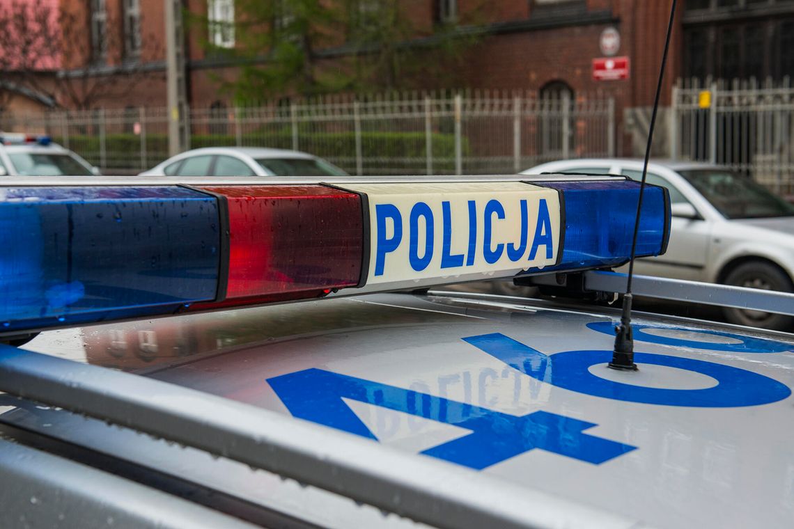 Zadbaj o bezpieczeństwo podczas świątecznych i noworocznych wyjazdów Zadbaj o bezpieczeństwo podczas świątecznych i noworocznych wyjazdów