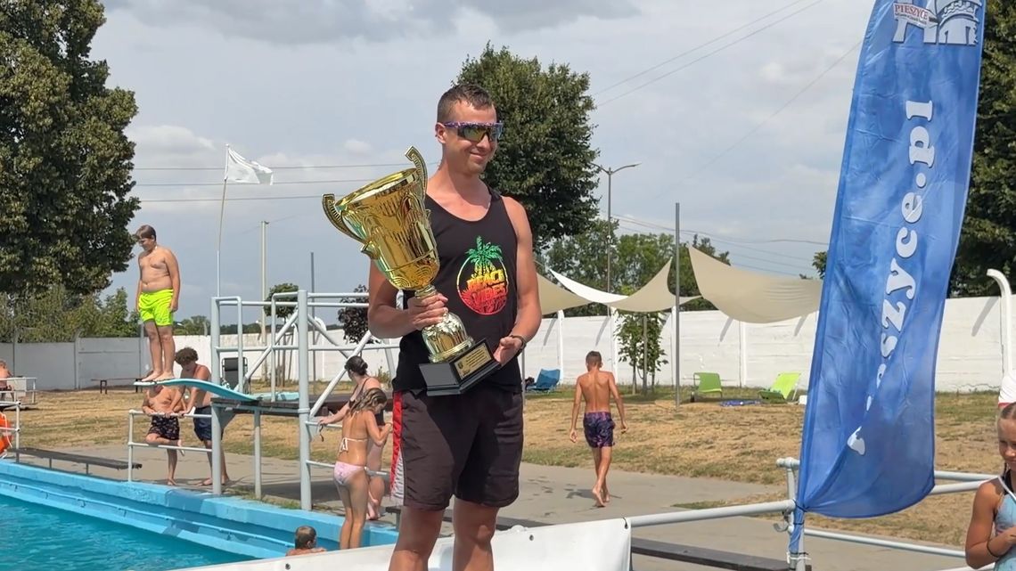 Zawody pływackie o Puchar Burmistrza Pieszyc