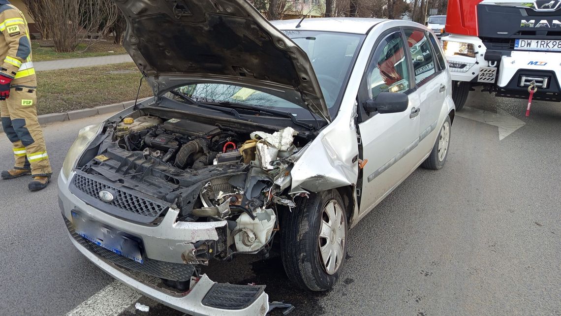 Zderzenie czterech pojazdów w Dzierżoniowie