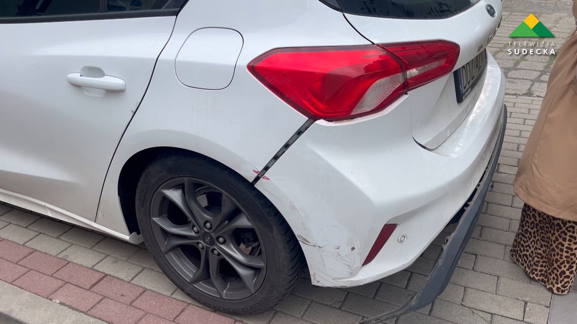 Zderzenie osobówek w Piławie Górnej