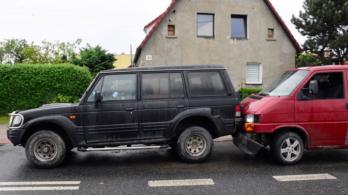 Zderzenie Volkswagena z Hundaiem w Bielawie