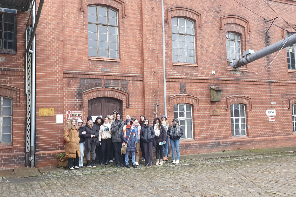 Zebranie Młodzieżowego Zespołu Doradczego Powiatu Dzierżoniowskiego Zebranie Młodzieżowego Zespołu Doradczego Powiatu Dzierżoniowskiego