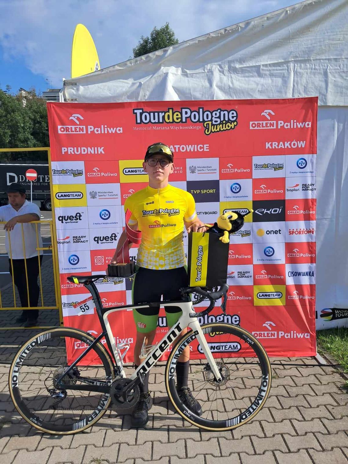 Znamy zwycięzców Tour de Pologne Junior - podium dla Oliwiera Bojnarowicza z Jaźwiny!