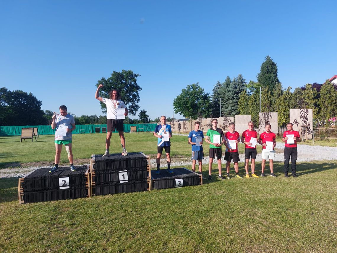 Zwycięski duet z Pieszyc i Bielawy! Łukasz Łuniewski i Olaf Karcz triumfują w czwartej rundzie Pucharu Trzech Narodów