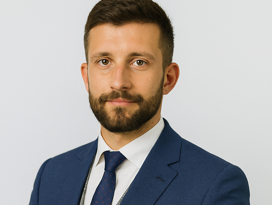 Dominik Chmiel - Finanse, Kredyty, Ubezpieczenia